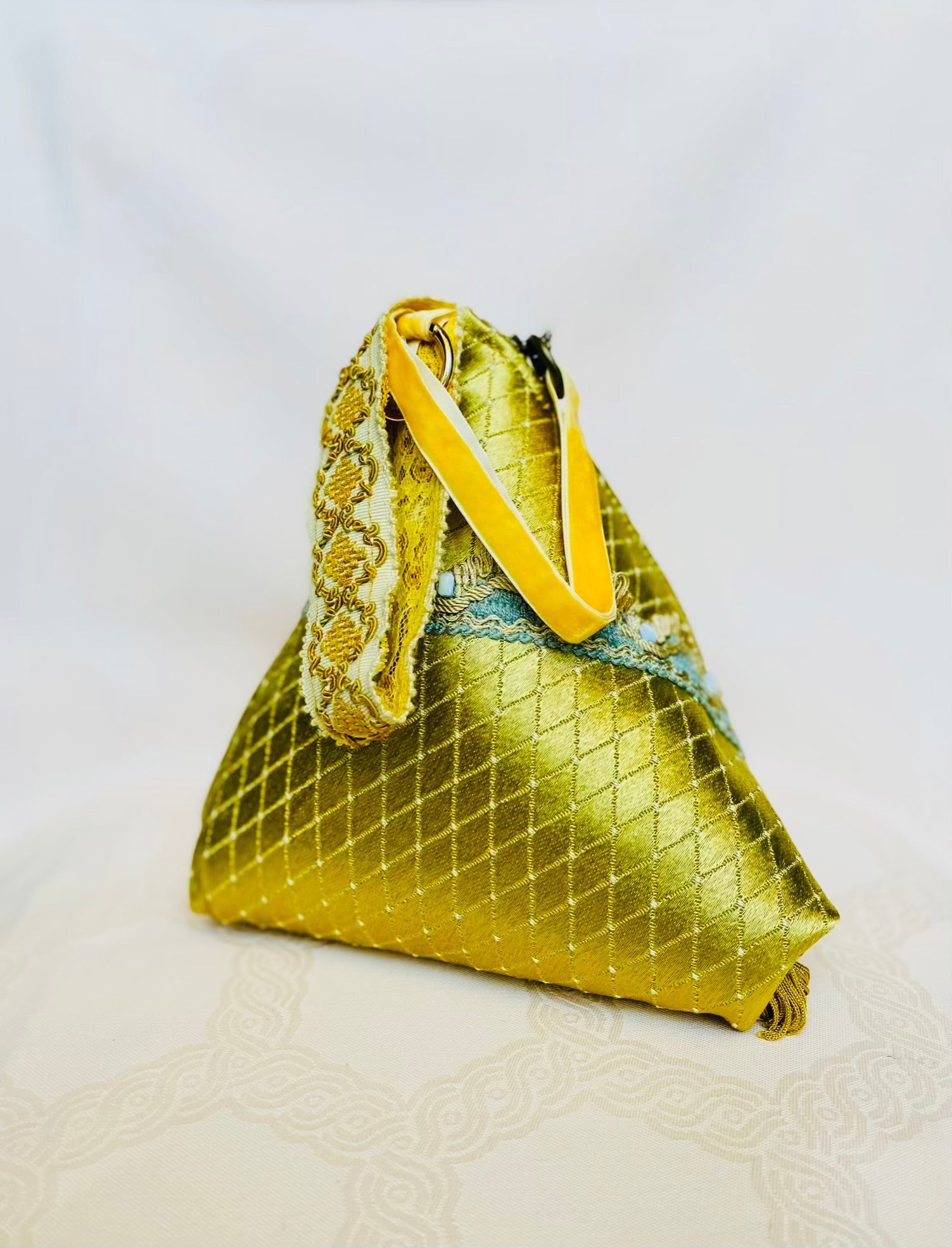 Sac Berlingot MariParis – Collection Marie-Antoinette Pièce unique artisanale Fait main en France