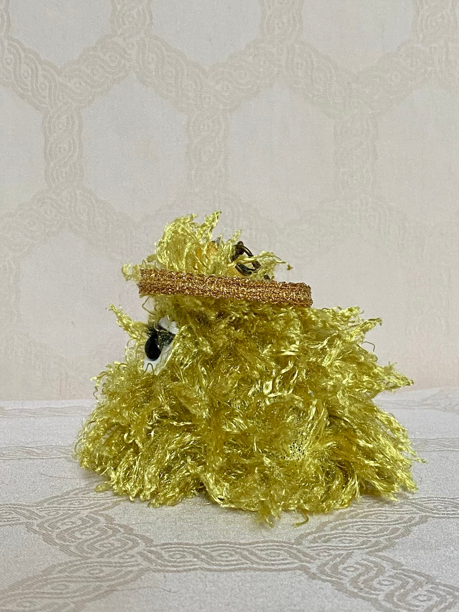 Berlingot Bouffon Jaune Doré Cils – Pochette Fantaisie Fait Main | MariParis