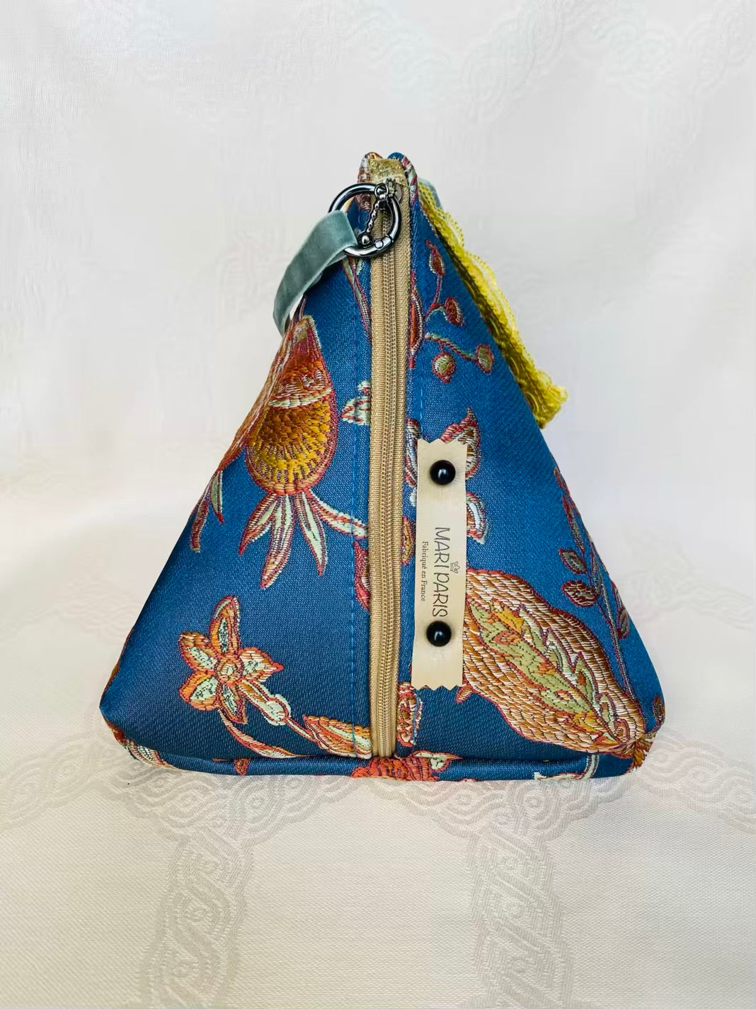 Sac Berlingot Jacquard Bleu Doré et Jaune – Collection Les Essentiels MariParis