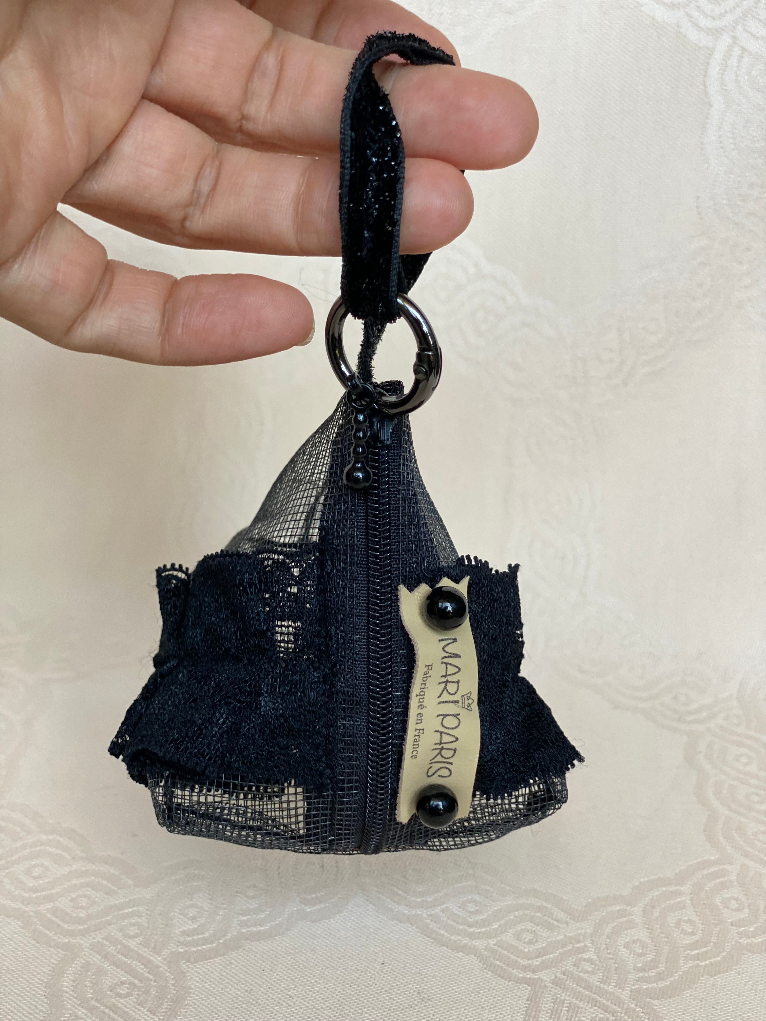 Pochette Berlingot Résille Dentelle Ceinture – Rock&Glam MariParis