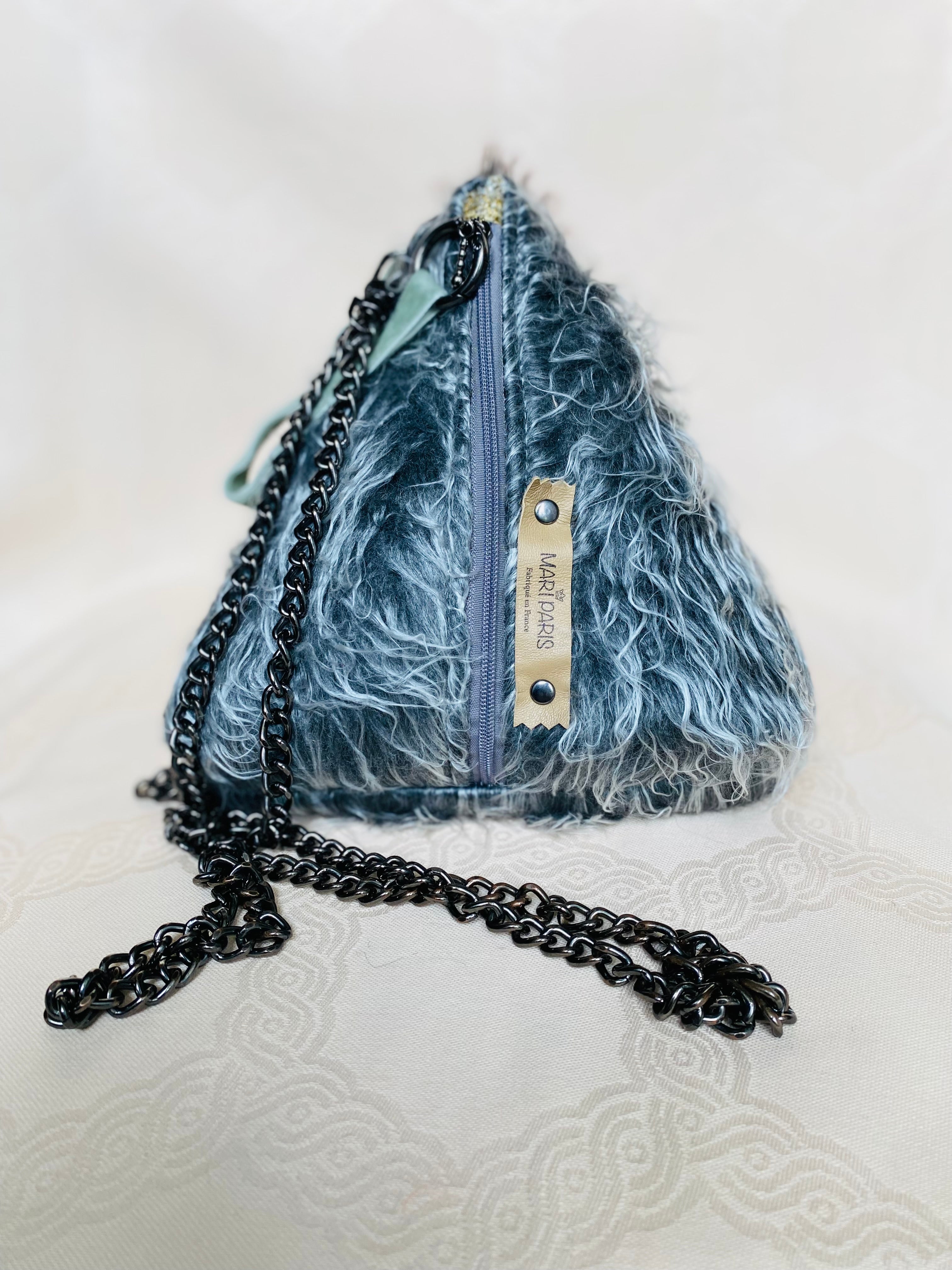 Sac Berlingot MariParis – Collection Les Bouffons
Pièce unique, faite main en France.