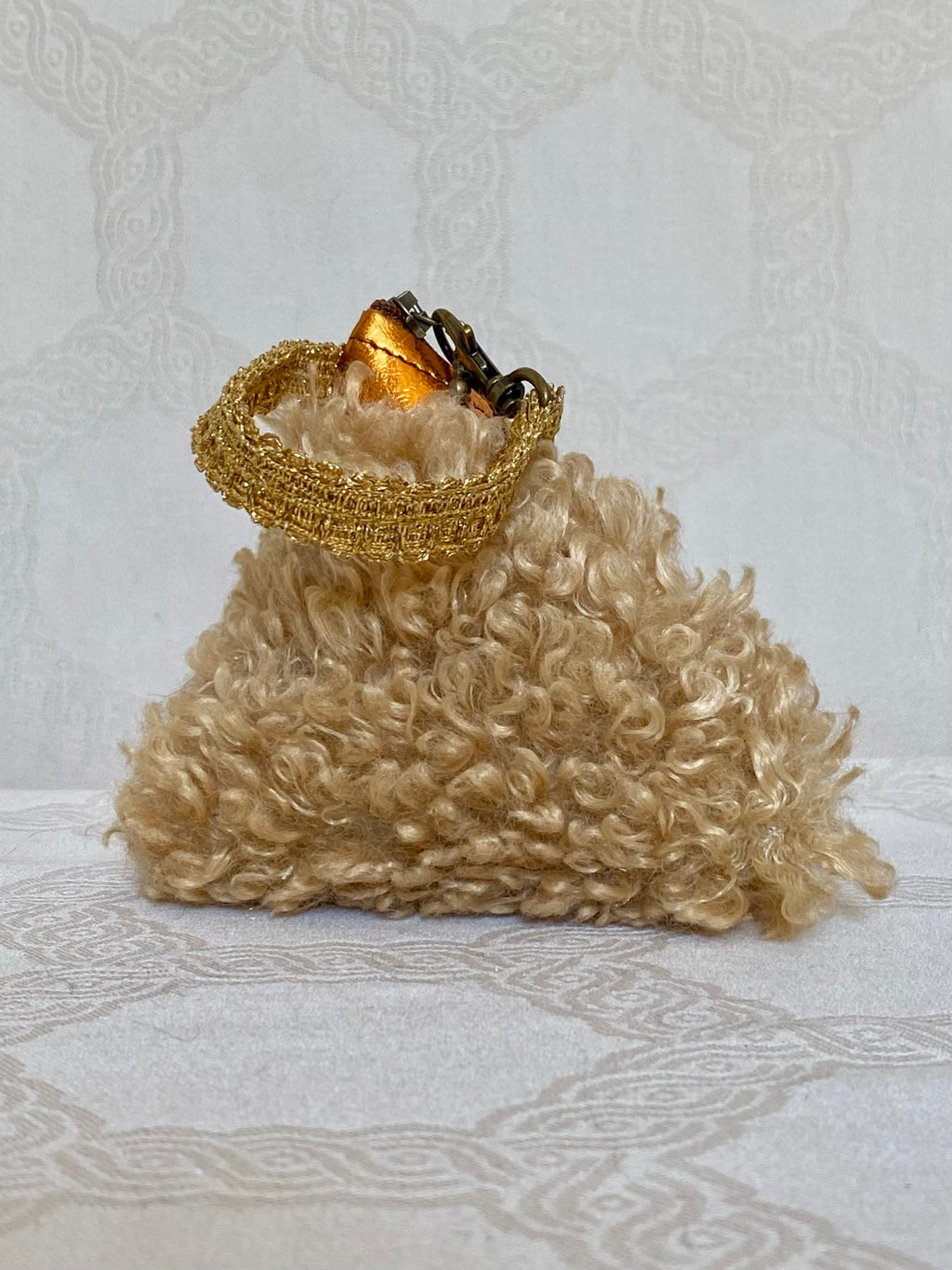 Berlingot Essentiel Bouclé Crème Cuir Cuivré – Pochette Fait Main | MariParis