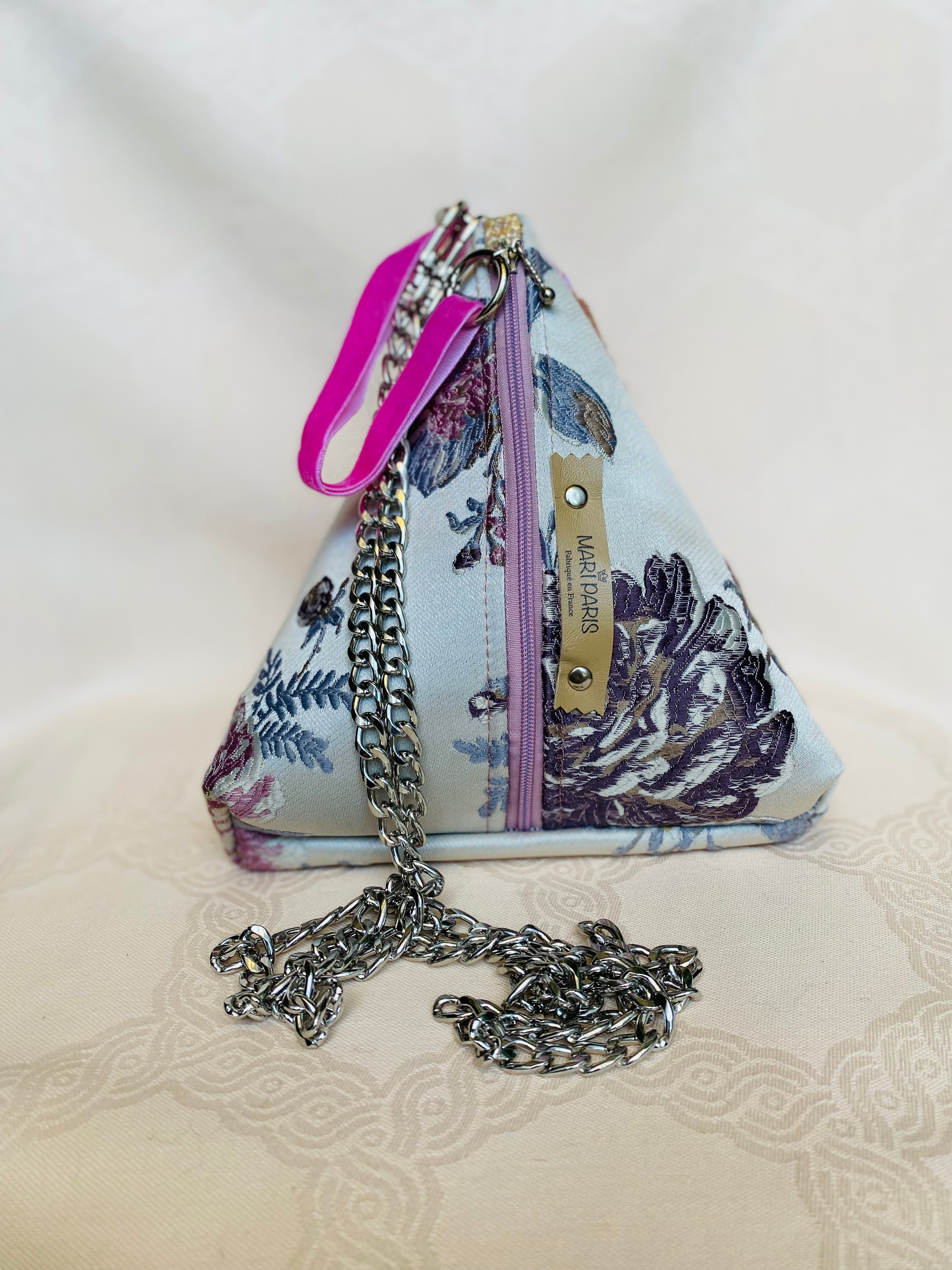 Sac Berlingot MariParis – Les Essentiels MariParis
Pièce unique, faite main en France.